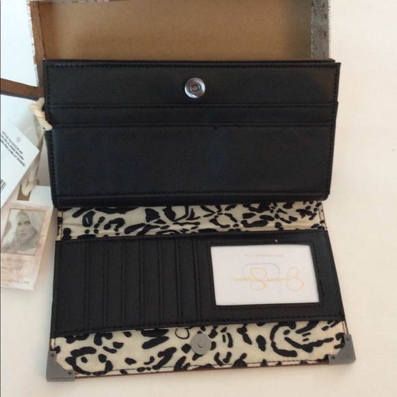 Jessica Simpson Brown Wallet NWT - Picture 14 of 15
